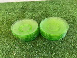 lot 329 image: Uranium Glass Coasters