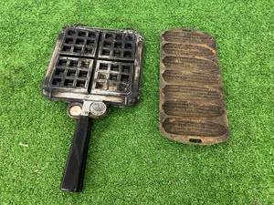 lot 399 image: Vintage Kitchen Items
