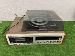 lot 403 image: Sylvania Model CST5735 8 TrackRecord Player