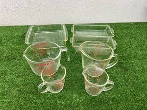 lot 413 image: Pyrex