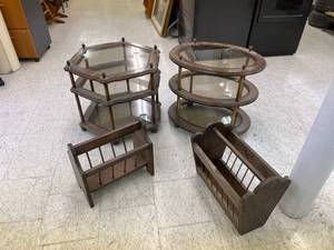 lot 456 image: End Tables & Magazine Racks