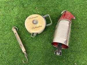 lot 463 image: Spring Scale, Cordomatic Clothesline & Sparklet