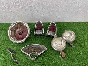 lot 472 image: Vintage Auto Parts