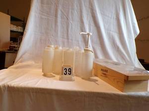 Plastic Sauce Bottles and Garnish Tray