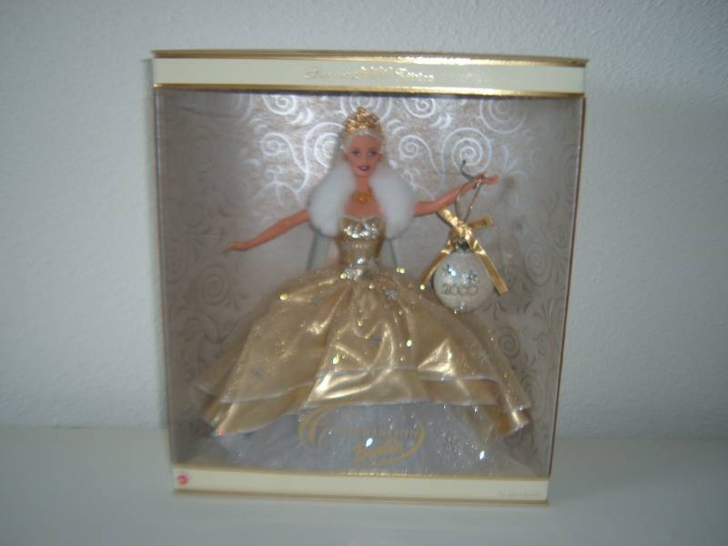 lot 12 image: (CSB) Barbie Special 2000 Edition C...