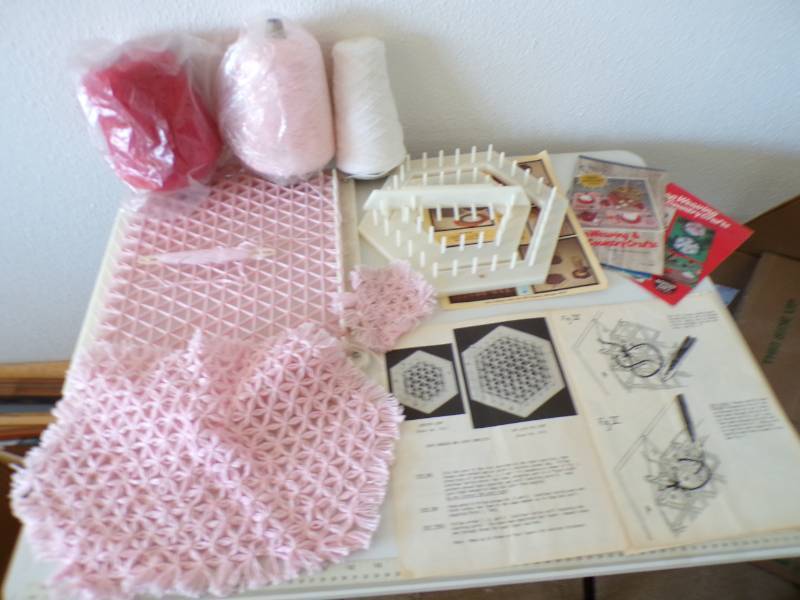 lot 50 image: (CSB) Lap Weaving Kit - All Pieces ...