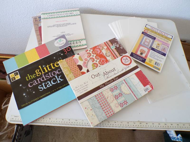 lot 59 image: (EW3) Make Your Own Greeting Card K...