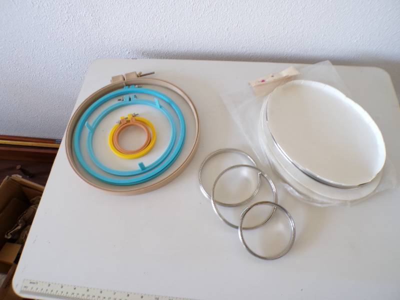 lot 65 image: (CS) 9 Metal and Plastic Embroidery...