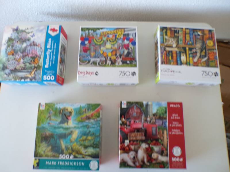 lot 67 image: (CS) 5 Puzzles  3 - 500pc and 2 - ...