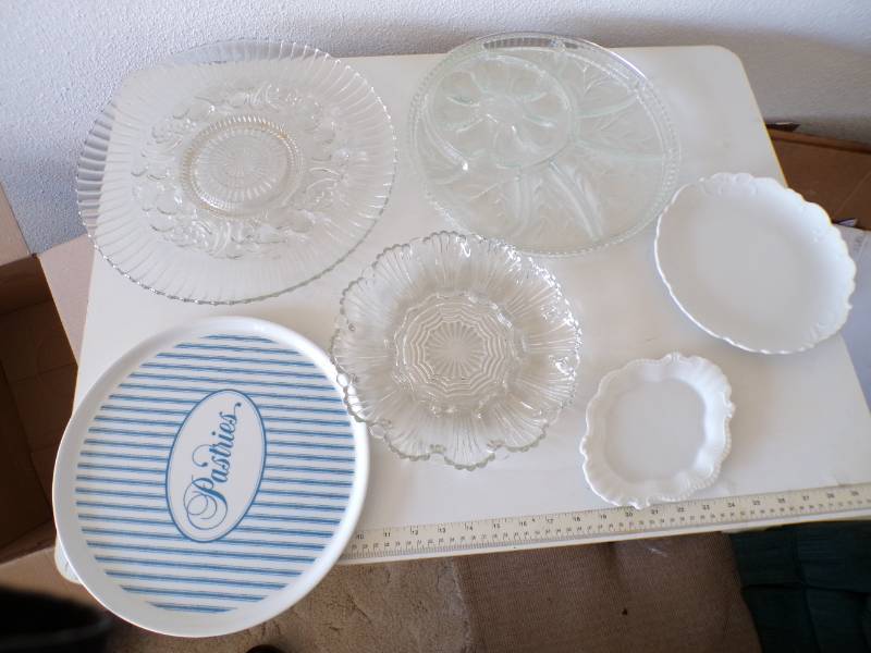lot 99 image: (A-2) Large Lot of Holiday Glasswar...