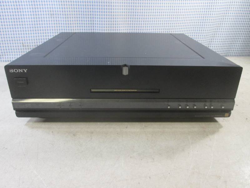 lot 144 image: (EC1) Sony DVP-S9000ES SACD-DVD Pla...