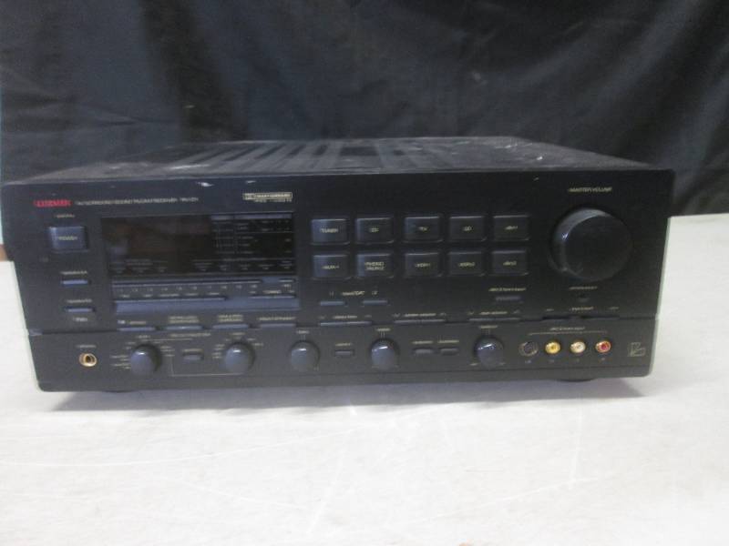 lot 146 image: (EC1) Luxman RV-371 AV Surround Sou...