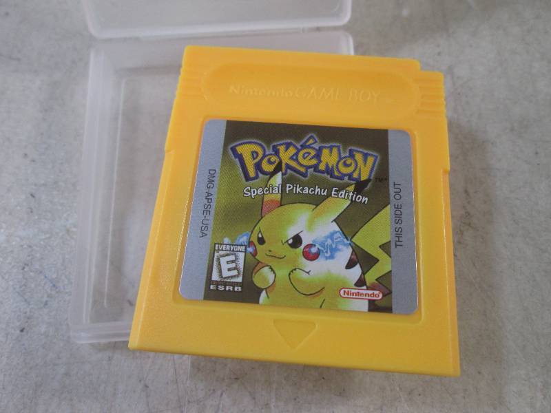lot 154 image: (CNTR) Pokemon Yellow Version Ninte...