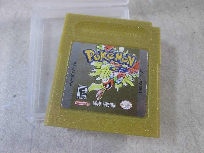 lot 156 image: (CNTR) Pokemon Gold Version Nintend...