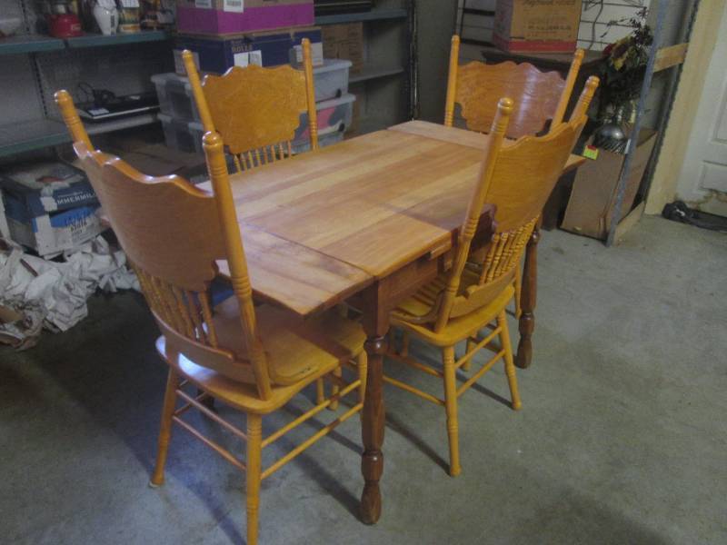 lot 211 image: (FRNT) Vintage Wood Table with Pull...