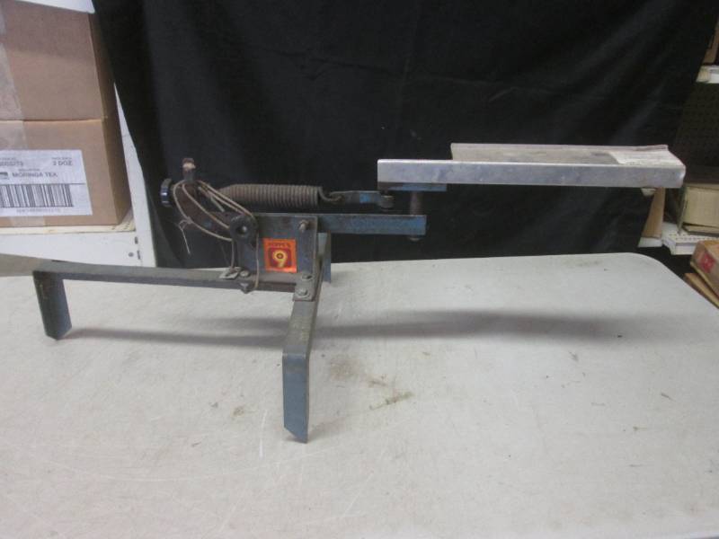 lot 226 image: (BSB) Hoppes 9 Clay Pigeon Target ...