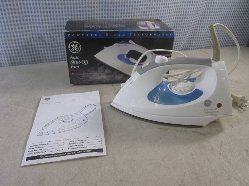 lot 234 image: (CSB) GE Auto Shut-Off Iron with St...