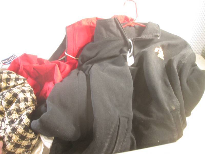 lot 245 image: (BR2) Sterilite Underbed Storage To...