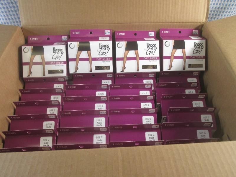 lot 288 image: (BR3) 36 Pair of Leggs To Go Day S...