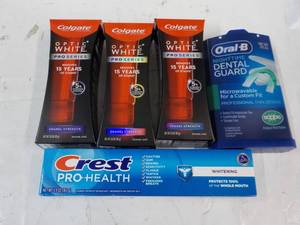 Colgate Optic White, Crest and Oral...