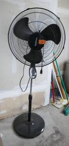 Floor fan, like new