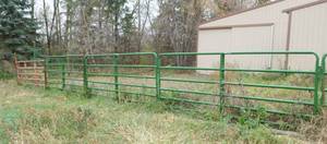 SEVEN steel cattle panels 116 including walkway