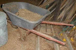 plastic wheel barrow