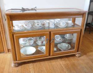 lot 2 image: Very pretty hall cabinet, beveled glass top
