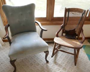lot 18 image: Vintage chair and cane rocker and a leather purse