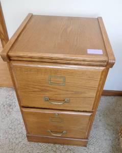lot 21 image: Wood file cabinet 16x16x28