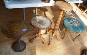 lot 52 image: Group of plant stands and a foot stool