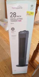 lot 99 image: Like new 28 inch oscillating fan
