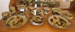 lot 117 image: Pottery tea and coffee set 13 pieces
