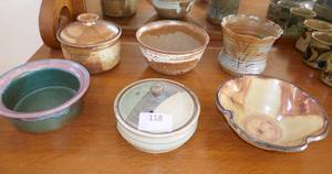 lot 118 image: Six pottery bowls