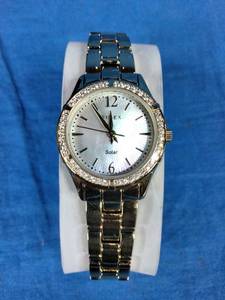 Timex Womens Solar Mother-of-Pearl Dial Analog Solar Watch