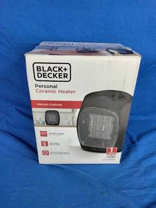New BLACKDECKER Ceramic Electric Heater