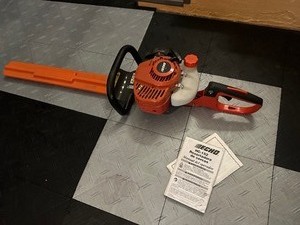 lot 8 image: ECHO HC152 Hedge Trimmer - Gas  2 Stroke