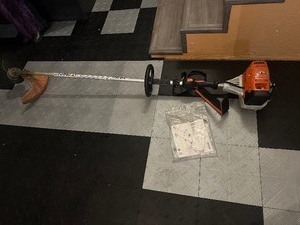 lot 7 image: Stihl Professional FS 91 R 16.5 in. Gas String Trimmer  Weed Whip