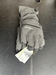 lot 129 image: New Head Woman  Men Size Small Winter  Ski Glove With Touchscreen
