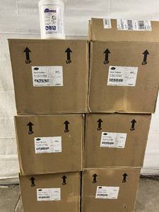 lot 36 image: MSRP $900  6 Cases (12 containers per case) NEW Diversey 4599516 160-Pack Oxivir Tb Wipes - Expiration 525