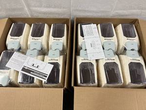 lot 68 image: 2 Cases NEW SCJ Professional Hand Sanitizer Dispensers - 12pcs total
