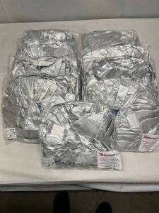lot 69 image: Lot of 10 NEW Encompass ThermoFlect 5110-100 Heat Reflective Technology Temperature Management Patient&nbspBouffant Cap