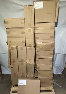 lot 119 image: WOW MSRP $3500  25 Cases (6 each per case) NEW Diversey 5831874 125-Pack EasyWipe Disposable Wiping System Refill