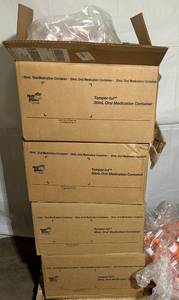 lot 129 image: NEW Health Care Logistics 30mL Single-Use Non-Sterile Oral Medication Containers and Cardinal Health 90mL Specimen Cups 250 per case - 4 cases. Random mixed lots in addition. 