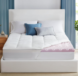lot 617 image: Queen Size Moonear Memory Foam Mattress Topper -Dual Layer 4 Cooling Mattress Topper
