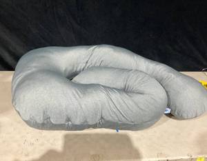 lot 346 image: Pharmedoc Pregnancy Pillow, C-Shape Full Body Pillow
