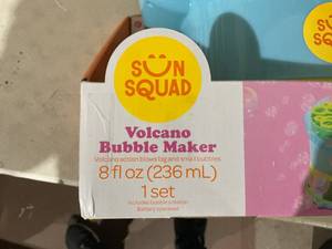lot 354 image: LOT OF 4 Sun Squad Volcano Bubble Maker