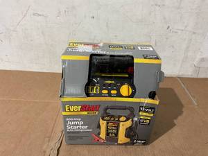 lot 268 image: 800 Peak Amp Jump Starter w 120 PSI Compressor, pivoting LED light, 3X USB ports