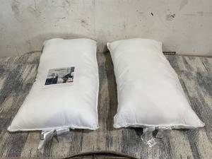 lot 119 image: 2PCS Amazon Basics Down-Alternative Pillows 20x36 for Stomach and Back Sleepers