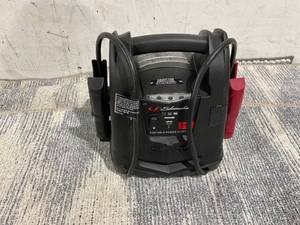 lot 134 image: Schumacher SJ1583 Portable Power Station, 800A Jump Starter  150-PSI Air Compressor